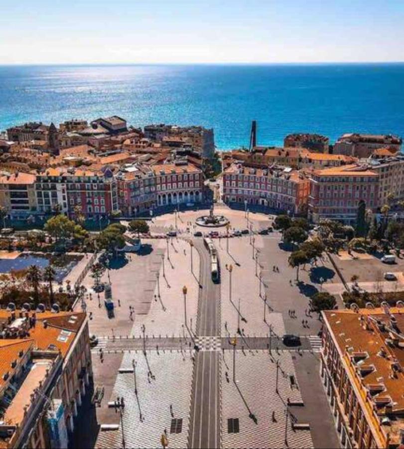 View On Principal Massena Place, Beach 2 Min Walk Apartment Nice Exterior photo